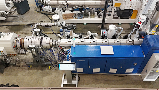 LSP-315 HDPE实心管挤出生产线