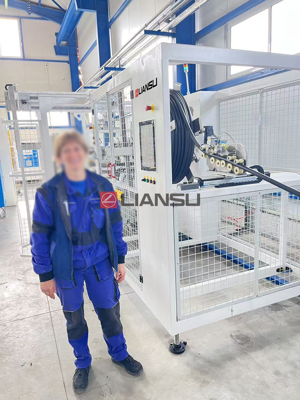 1781253934717969.jpg HDPE Pipe Coiler & Strapping Machine.jpg